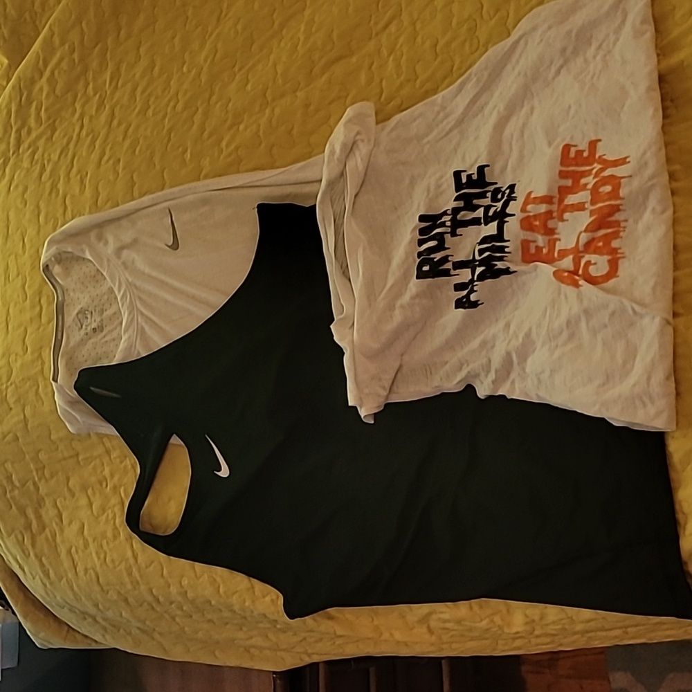 NWT Bundle of 2 Nike running tops with free Halloween top!